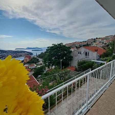 Апартаменты Sea View From The Hill Дубровник Экстерьер фото